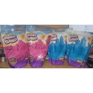 4 Brand New bags of Kinetic Sand